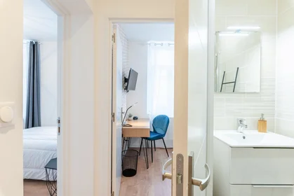 Habitación privada en 2 rue d'Erstein, imagen 14 de 17