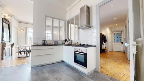 Habitación privada en Rue du Théâtre, Centre Ville-Peuple-Chavanelle, imagen 10 de 10