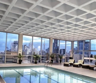 Stanza privata in Financial District - 100 Wellesley St Toronto M4Y 1H5, immagine 1 di 10