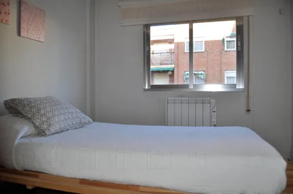 Chambre privée à Calle de las Palmas, image 1 de 10