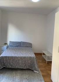Bright private room in Palma-de-mallorca
