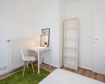 Stanza privata in Cours Lafayette, 3rd Arrondissement, immagine 4 di 10