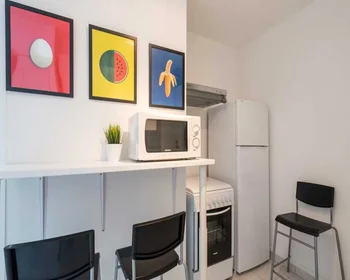 Stanza privata in Cours Lafayette, 3rd Arrondissement, immagine 5 di 10