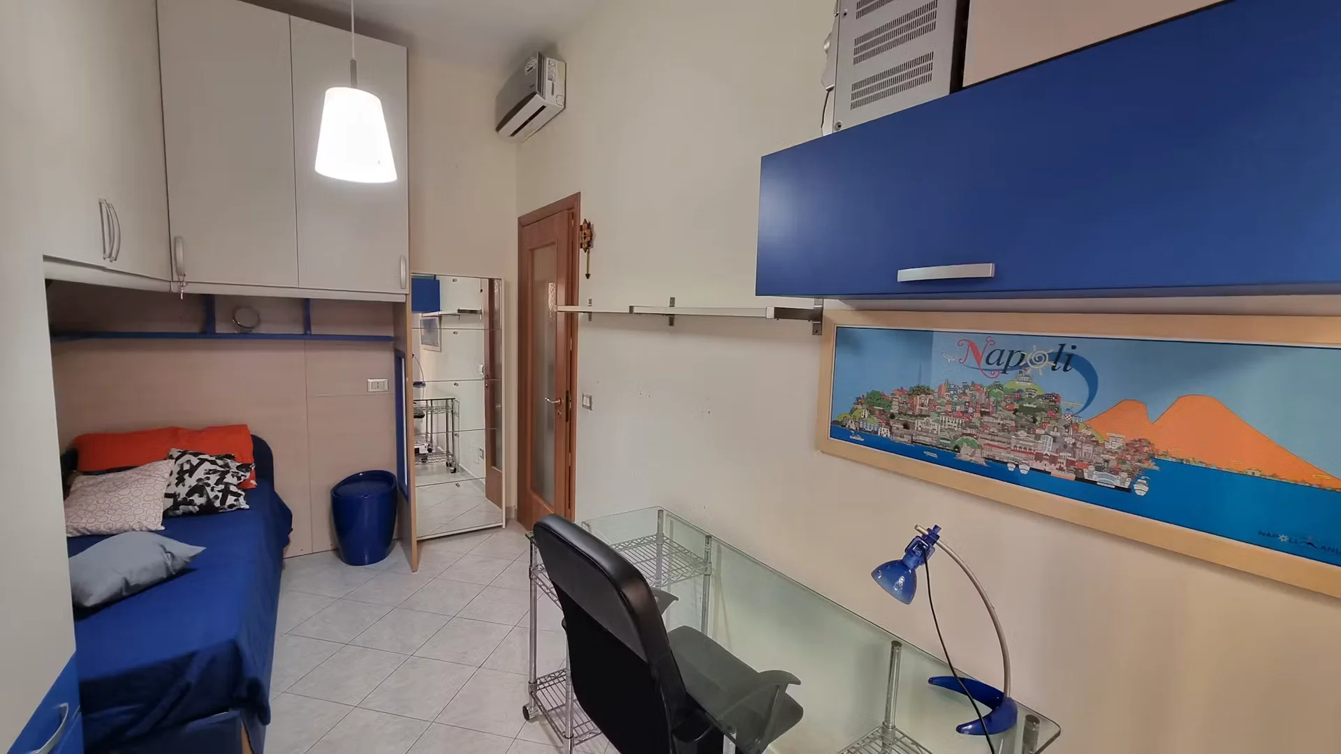 Chambre d'étudiant confortable et spacieuse dans 