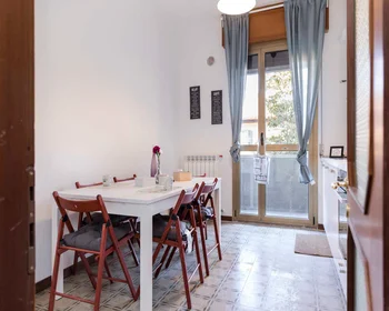 Habitación privada en Viale Giovanni Vicini, imagen 10 de 30