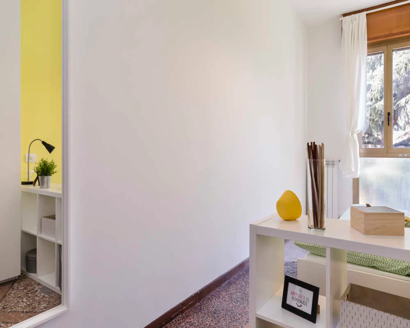 Habitación estudiantil económica con ubicación conveniente en 