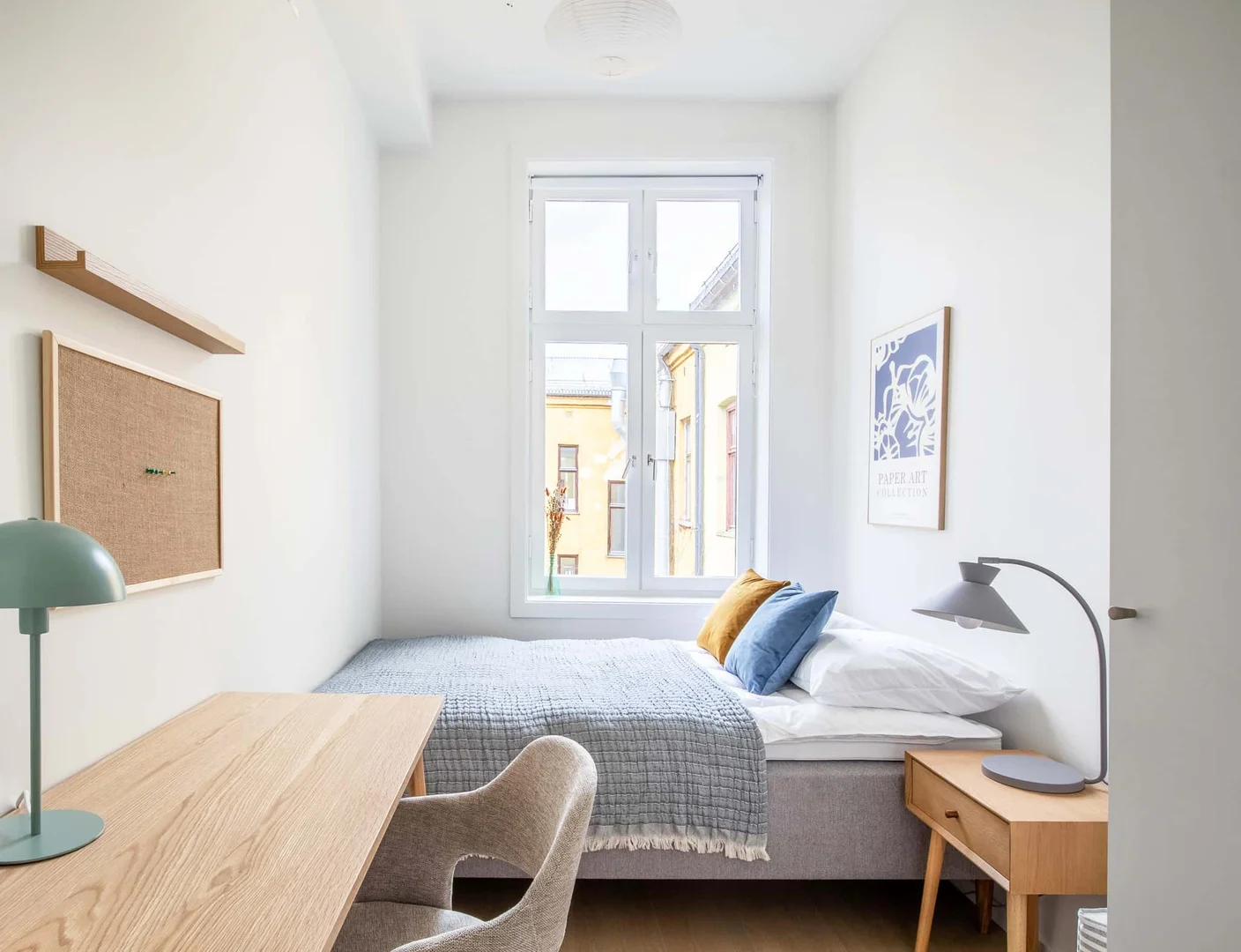 Room for rent in student apartment in , fully furnished