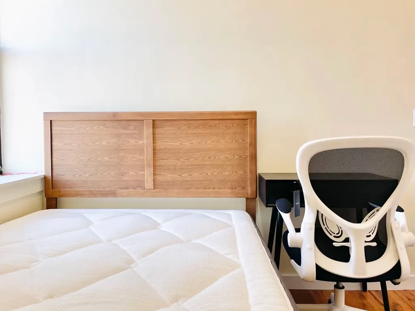 Quarto de estudante económico com localização conveniente em 