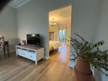 Habitación en alquiler con cama doble Donostia-san-sebastian