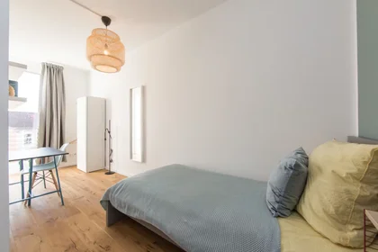 Privatzimmer in der Nazarethkirchstraße, Mitte, bild 1 von 10