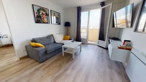 Quarto privado em Boulevard de Larramet, Fontaine Lestang-Bagatelle-Papus, imagem 7 de 10