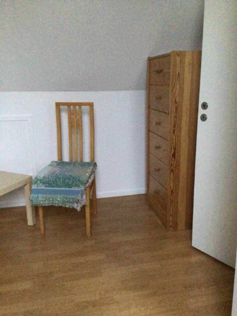 Bright private room in Gothenburg
