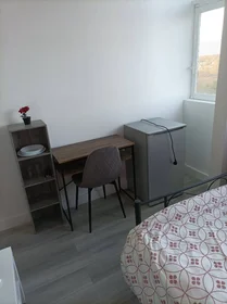 Quarto privado em Évry-courcouronnes, 91000, imagem 3 de 18