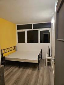 Quarto privado em Évry-courcouronnes, 91000, imagem 7 de 18