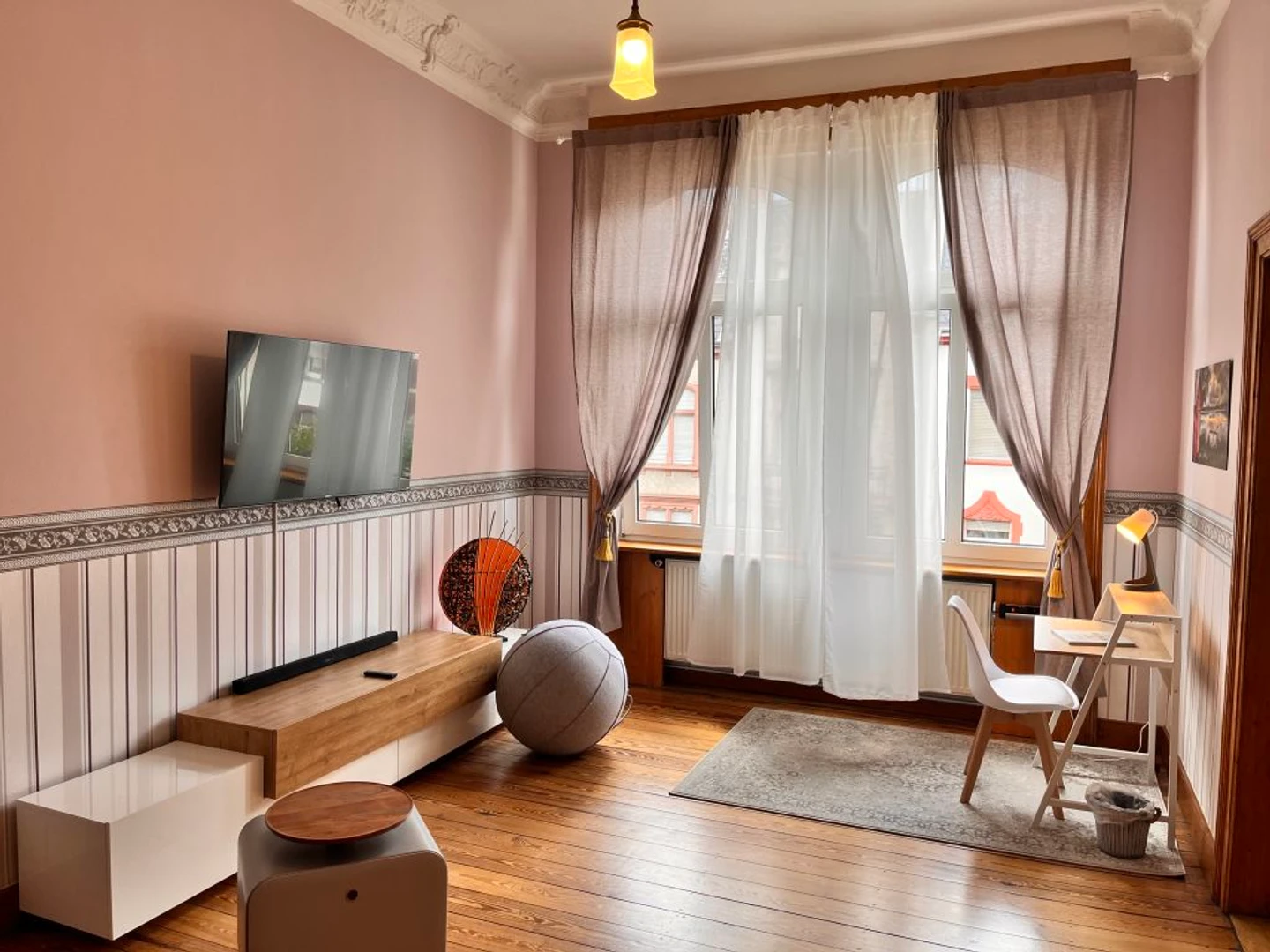 Appartamento con 3 camere da letto a Wiesbaden