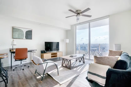 Apartamento moderno e brilhante em Miami