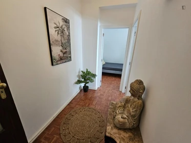 Coimbra de ortak bir dairede kiralık oda