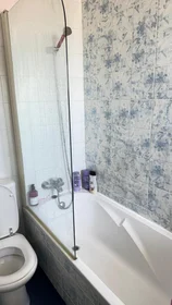Habitación privada en Rua Eça de Queirós, imagen 14 de 21