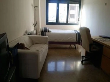 Zimmer mit Doppelbett zu vermieten Valencia