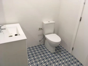 Room for rent in a shared flat in Setúbal