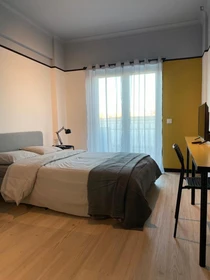 Quarto para alugar num apartamento partilhado em Setubal