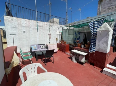 Very bright studio for rent in Cádiz