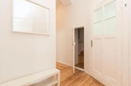 Quarto privado em Hermann Str., imagem 14 de 15