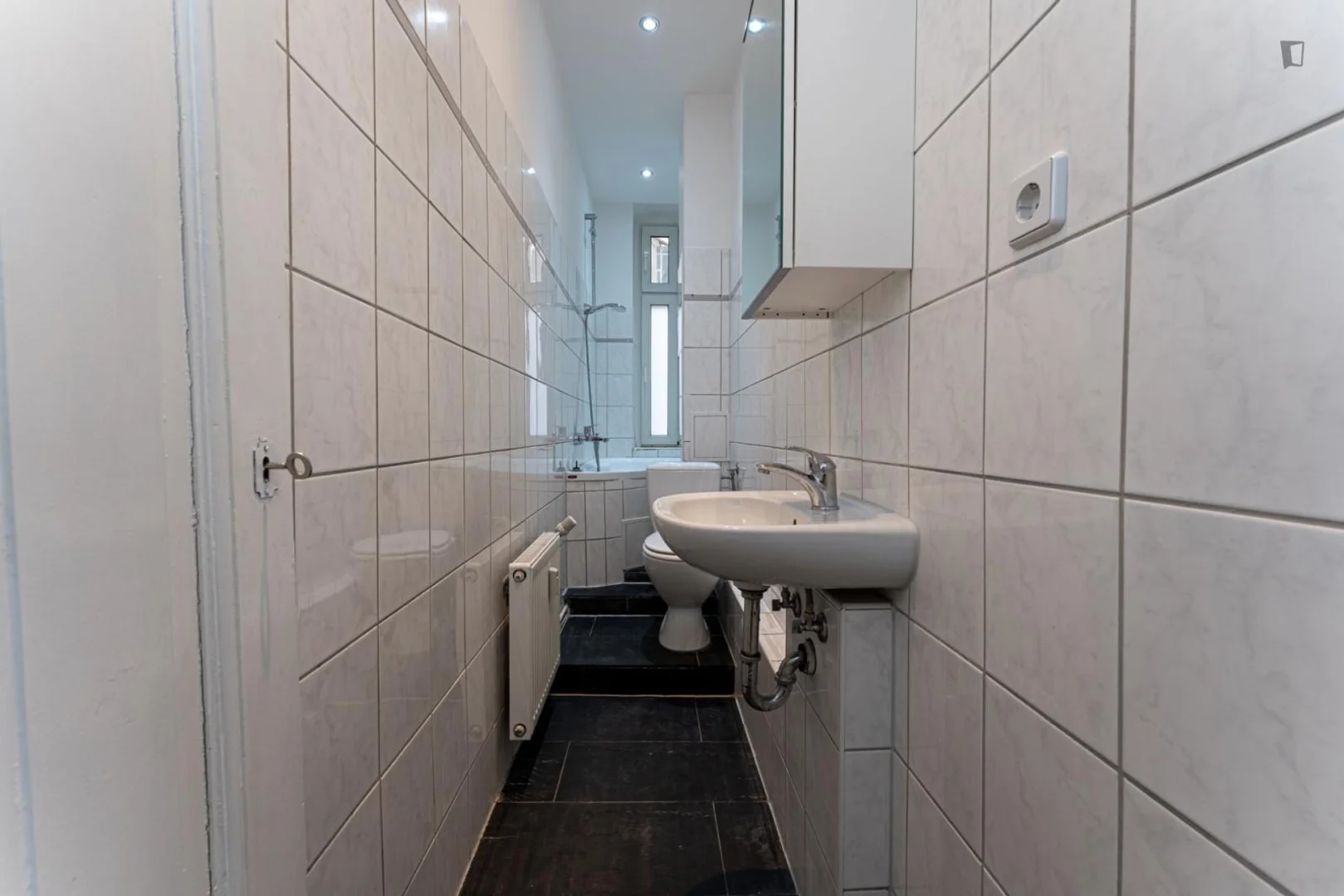 Chambre d'étudiant confortable et spacieuse dans