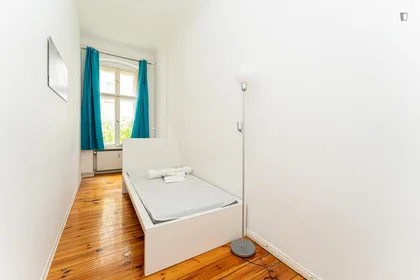 Private room at Bornholmer Str., image 2 of 15
