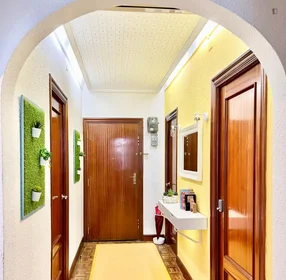 Chambre privée à calle Huertas De la Villa, image 18 de 19