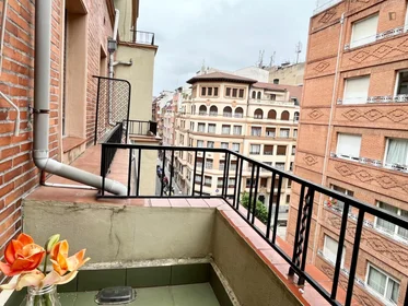 Chambre privée à calle Huertas De la Villa, image 12 de 24