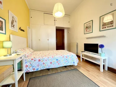 Chambre privée à calle Huertas De la Villa, image 5 de 20