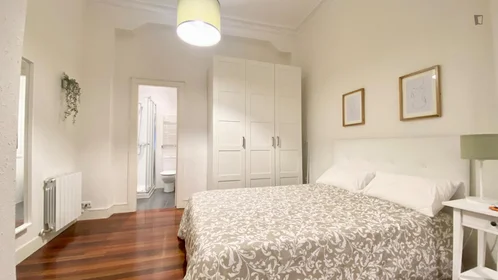 Chambre privée à Ledesma Musikariaren Kalea, image 4 de 20