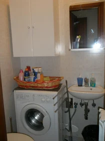Privatzimmer in der Via Giuseppe Gregoraci, bild 4 von 17