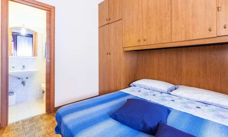 Pokój do wynajęcia z podwójnym łóżkiem w Rzym
