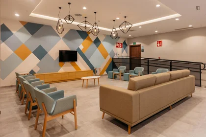 Private room in residence at Calle Portuetxe, image 16 of 16