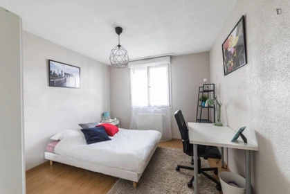 Quarto para alugar num apartamento partilhado em Strasbourg