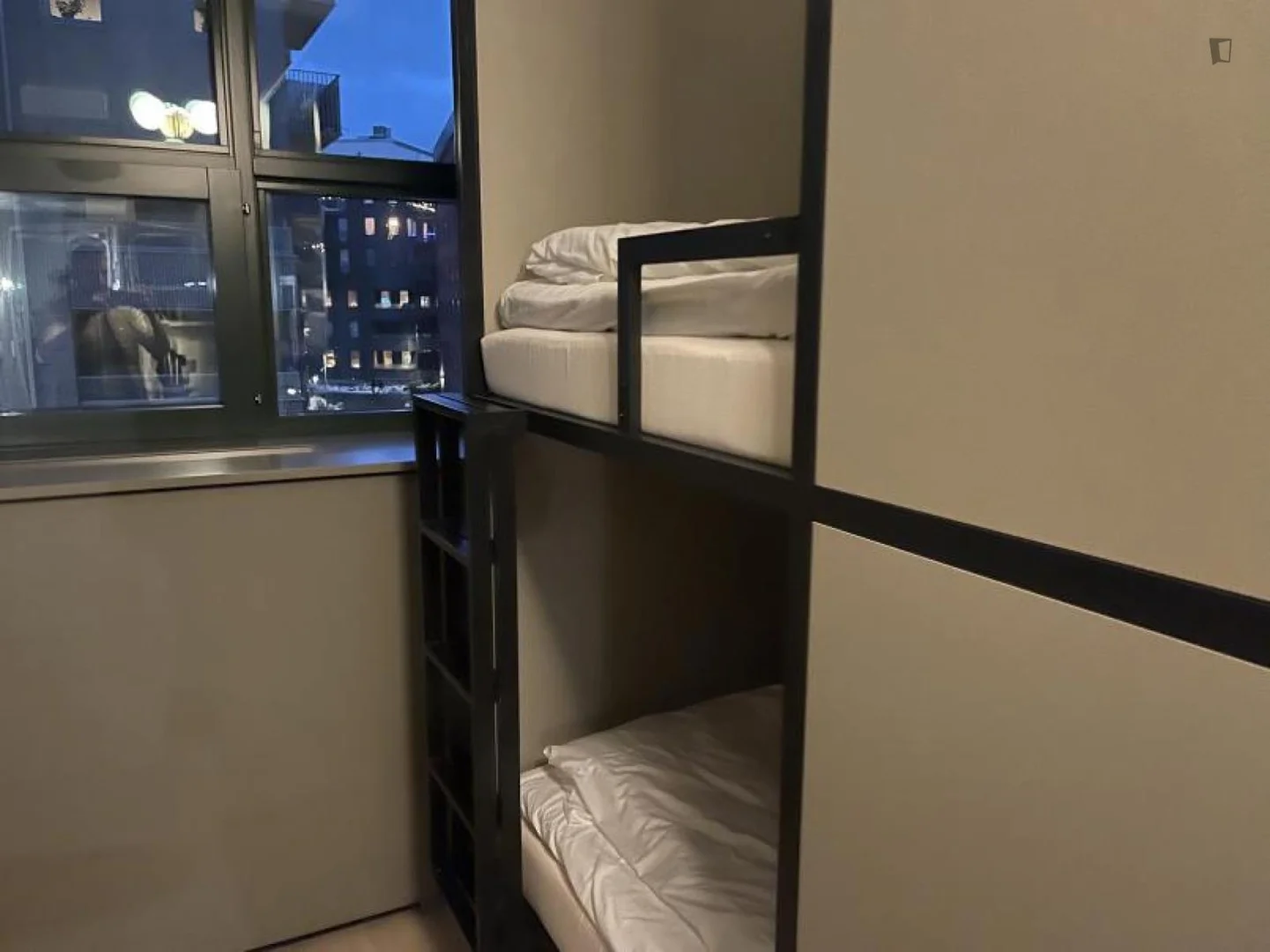 Fully equipped studio flat for students in 