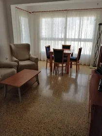Private room at Carrer Faust Morell, image 3 of 10