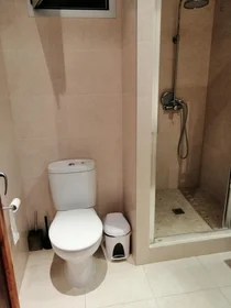 Private room at Carrer Faust Morell, image 7 of 10