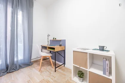 Quarto privado em Via Domenico Piacentino, imagem 2 de 16