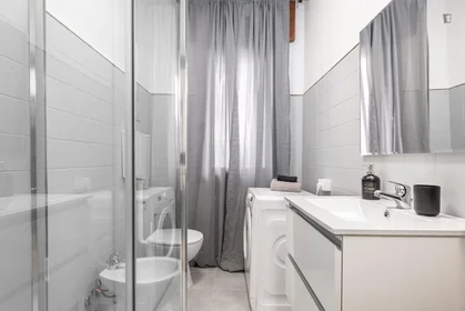 Quarto privado em Via Domenico Piacentino, imagem 13 de 16