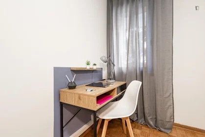 Quarto privado em Via Domenico Piacentino, imagem 3 de 16