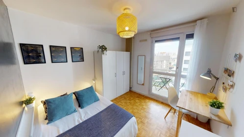 Privatzimmer in der Rue Marius Berliet, bild 1 von 10