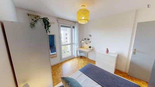 Privatzimmer in der Rue Marius Berliet, bild 2 von 14