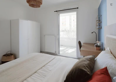Habitación en alquiler con cama doble Villeurbanne