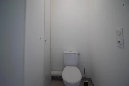 Chambre privée à Rue Baudin, image 14 de 49