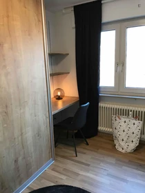 Stanza in affitto in appartamento condiviso a Stuttgart