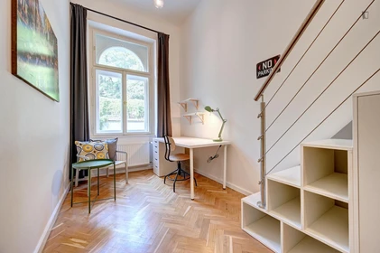 Quarto para alugar com cama de casal em Praha