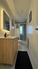 Private room at Calle de Juan García Serrano, , image 9 of 10